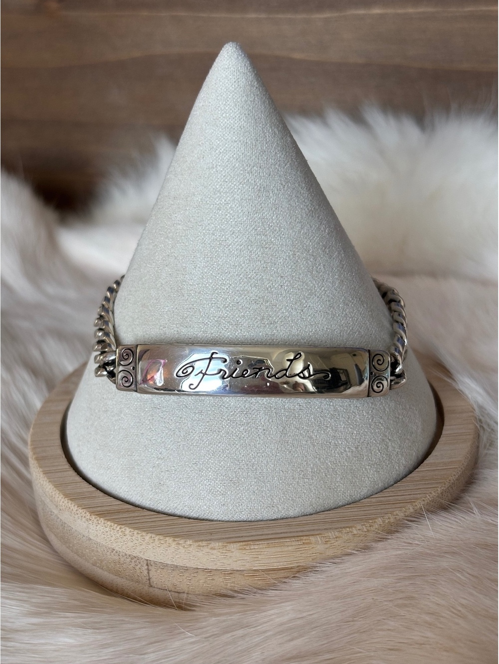 Brighton Adjustable Size 6 to 7 Silver Tone Friends Bracelet